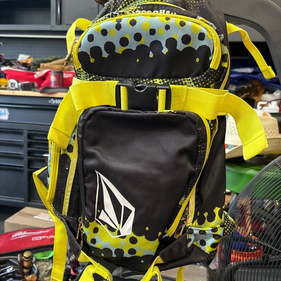 Volcom vintage snowboard backpack